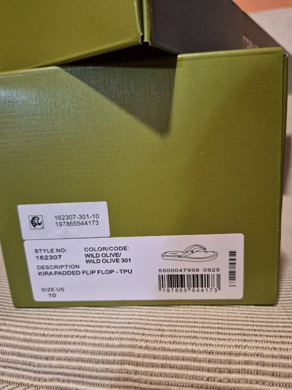 TORY  BURCH  NEW box